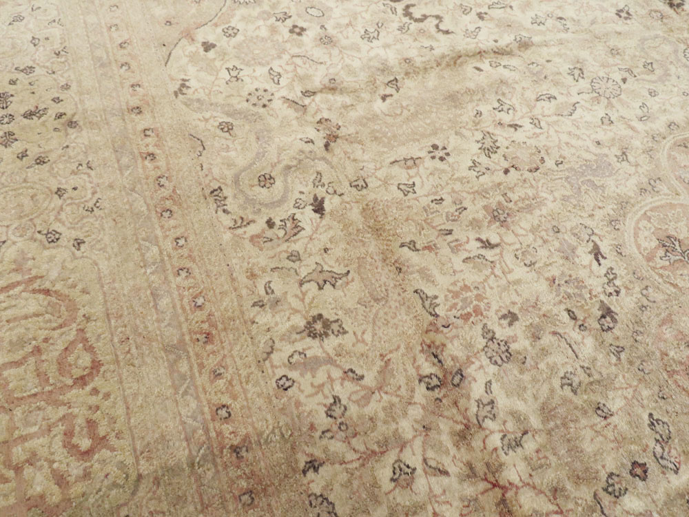 Antique Turkish Sivas Carpet, No.8322 - Gss