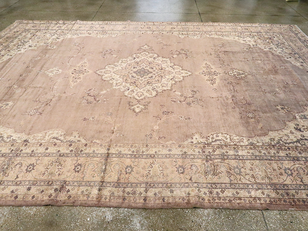 Antique Turkish Oushak Carpet, No.8325 - Gss