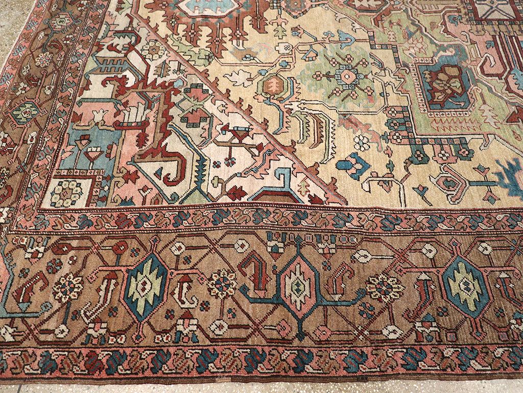 Antique Persian Serapi Carpet, No.8356 - Gss