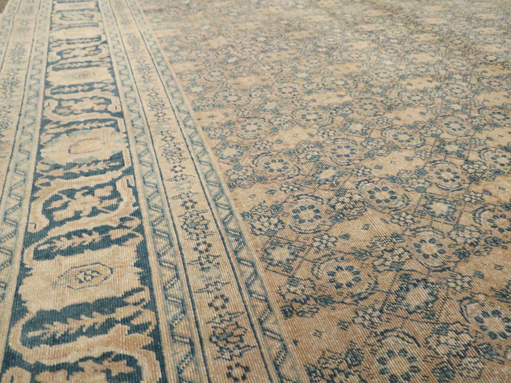 Antique Persian Tabriz Carpet, No.8365 - Gss