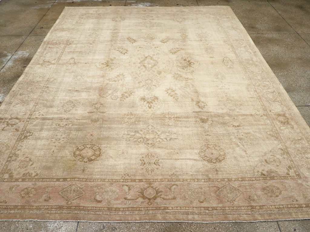 Antique Persian Sultanabad Carpet, No.8383 - Gss