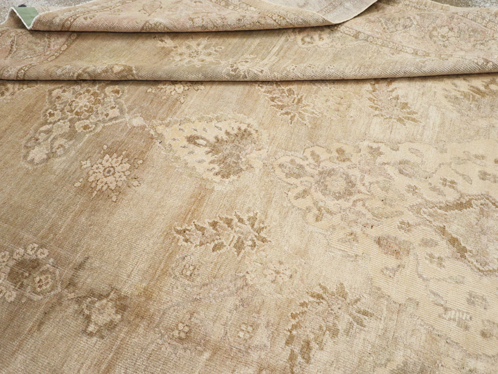 Antique Persian Sultanabad Carpet, No.8383 - Gss