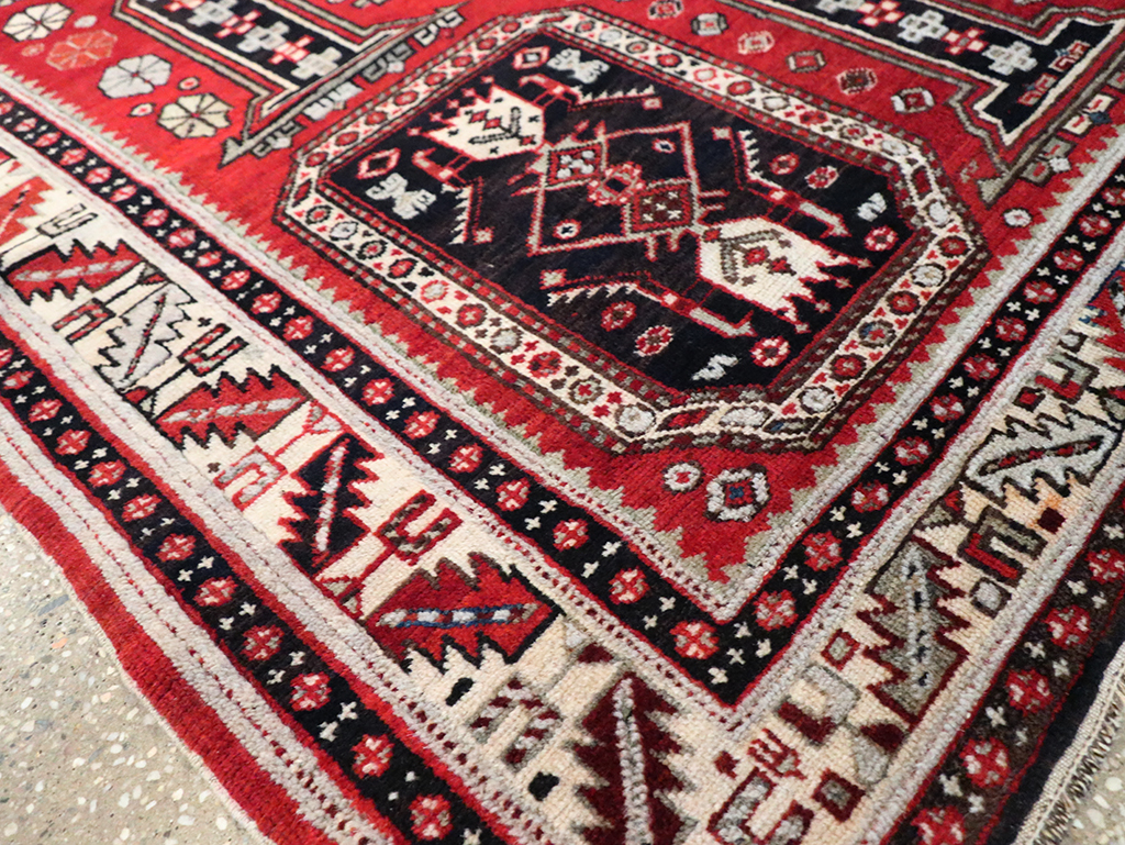 Vintage Caucasian Shirvan Rug, No.8424 - Gss