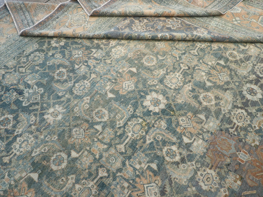 Antique Persian Bibikabad Carpet, No.8484 - Gss