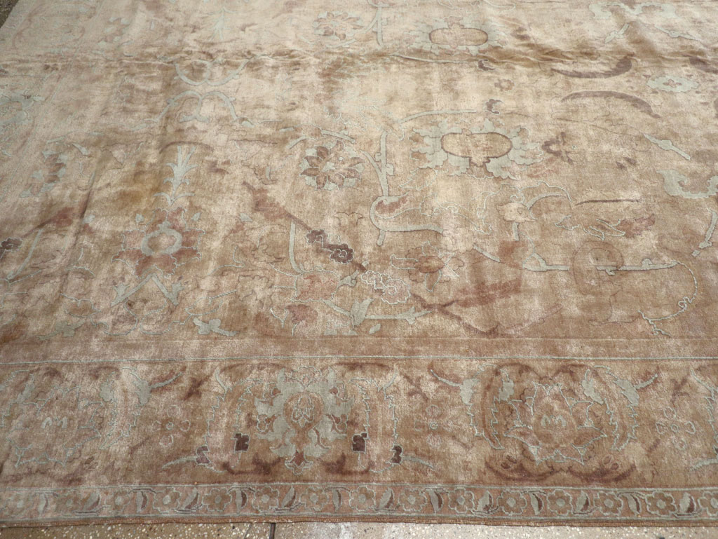 Antique Indian Agra Carpet, No.8497 - Gss