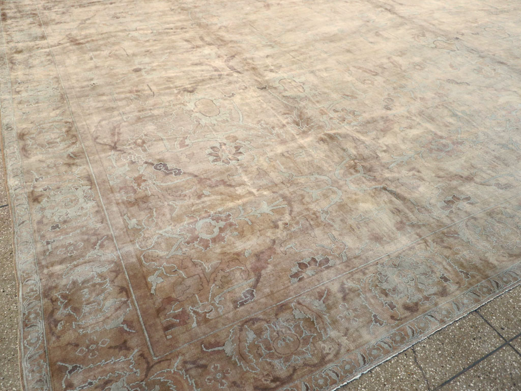 Antique Indian Agra Carpet, No.8497 - Gss