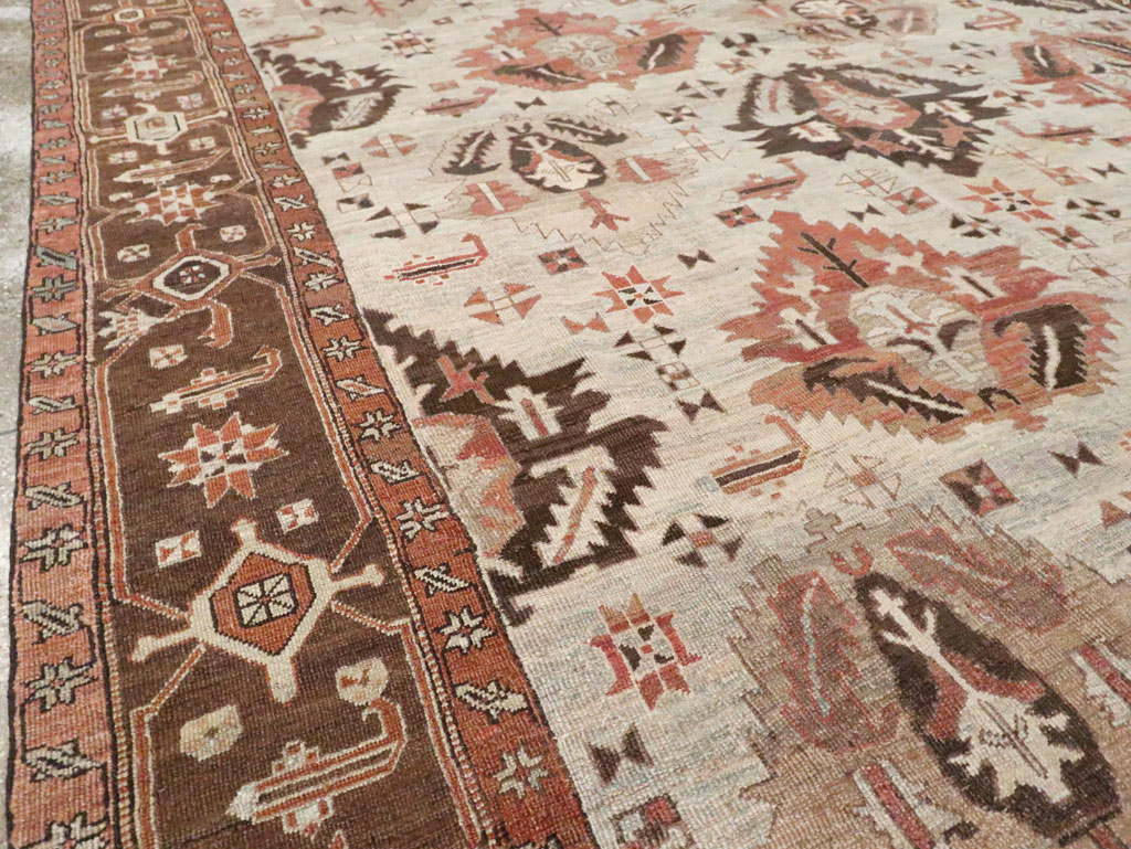 Antique Persian Heriz Carpet, No.8540 - Gss