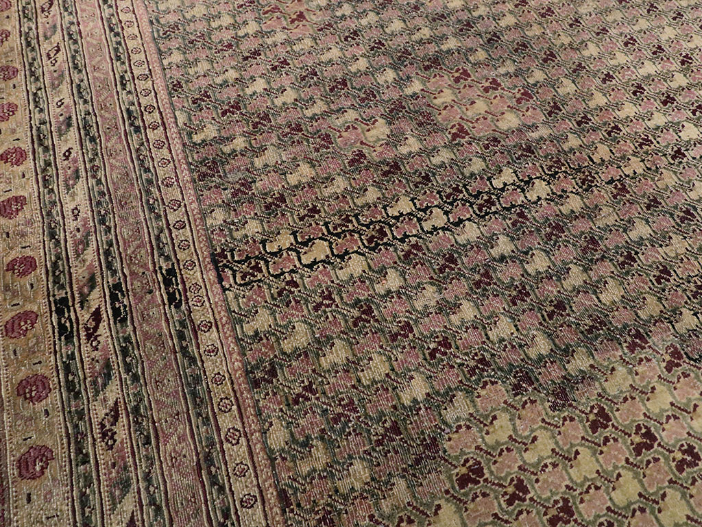 Antique Indian Agra Square Carpet, No.8541 - Gss