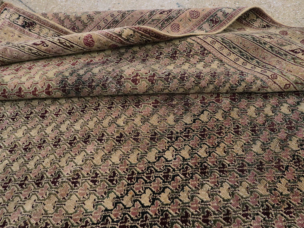 Antique Indian Agra Square Carpet, No.8541 - Gss