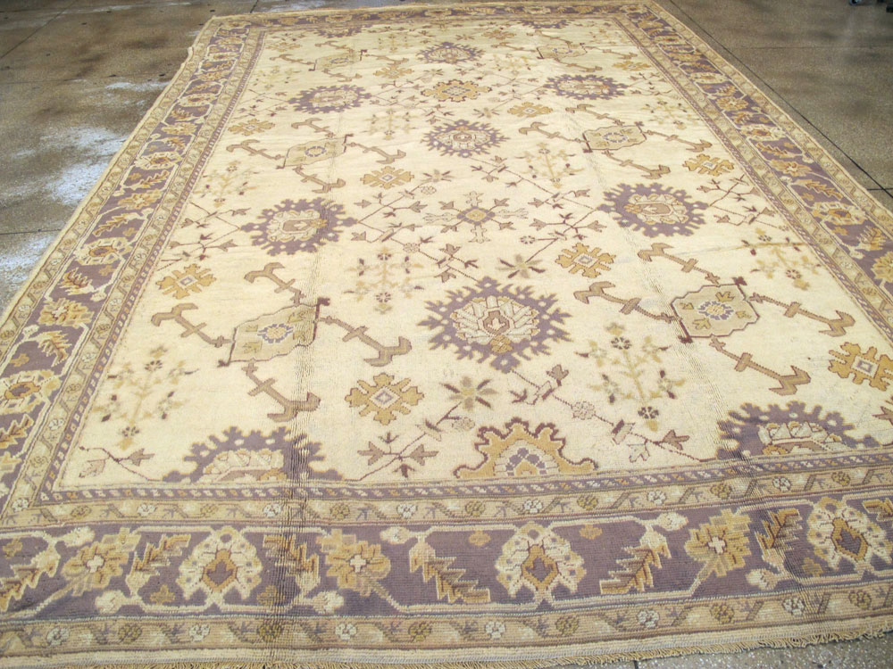 Vintage Turkish Oushak Carpet, No.8609 - Gss