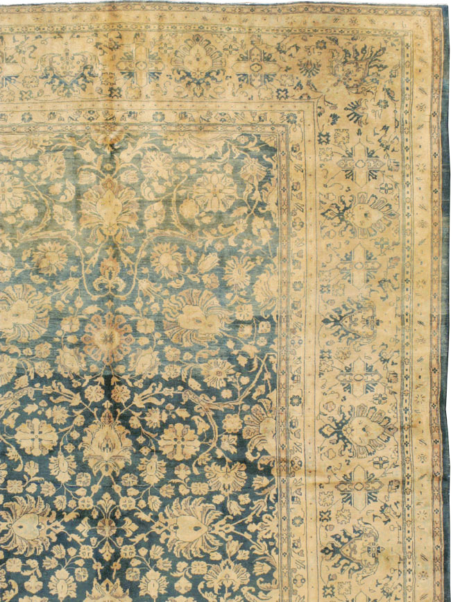 Antique Persian Sarouk Carpet, No.8616 - Gss