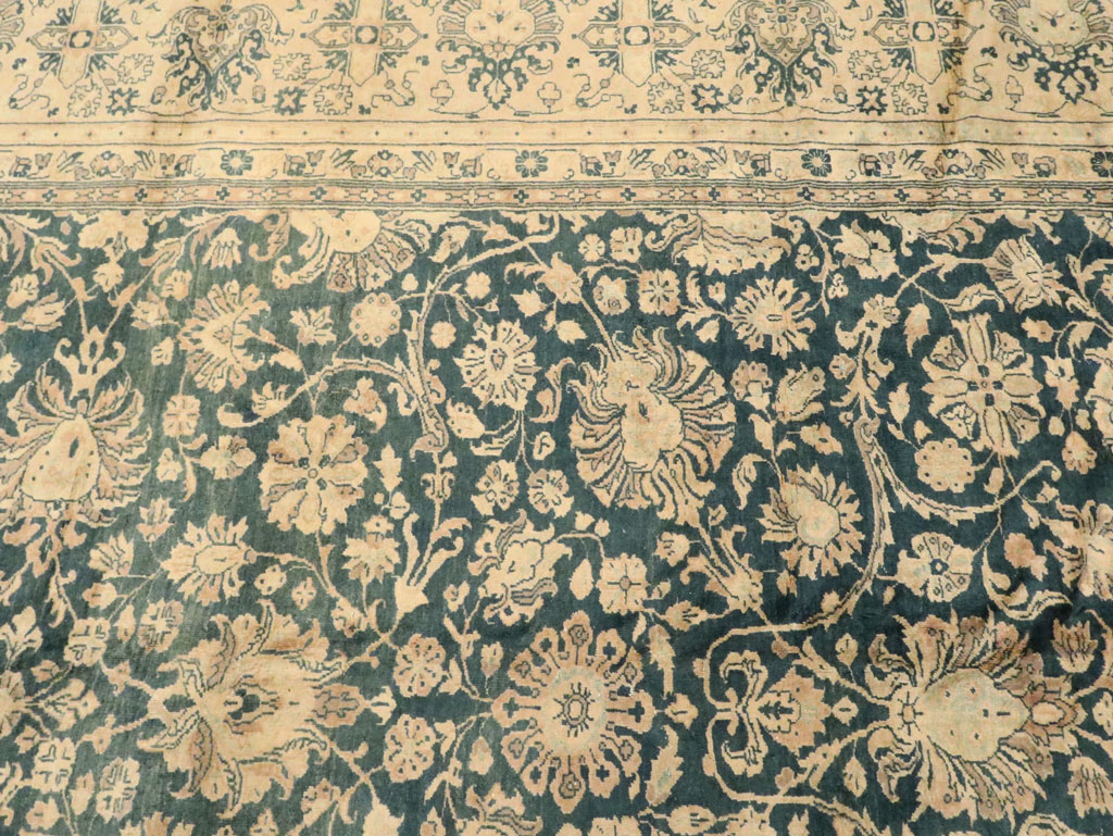 Antique Persian Sarouk Carpet, No.8616 - Gss