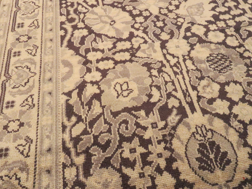 Vintage Indian Lahore Accent Carpet, No.8702 - Gss