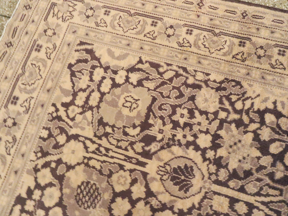 Vintage Indian Lahore Accent Carpet, No.8702 - Gss