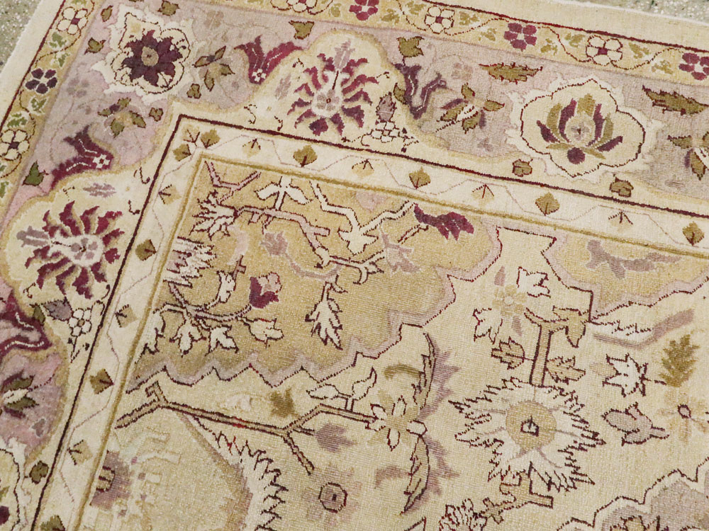 Antique Indian Agra Carpet, No.8730 - Gss