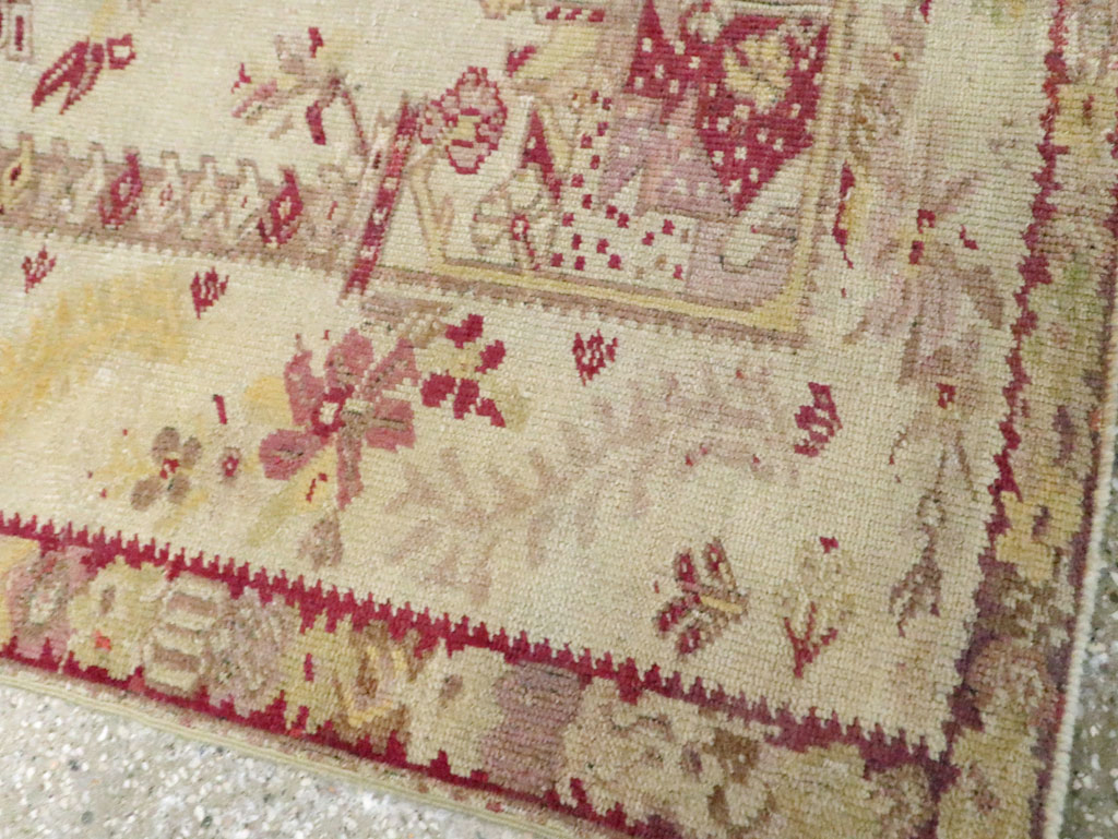 Antique Turkish Ghiordes Rug, No.8740 - Gss