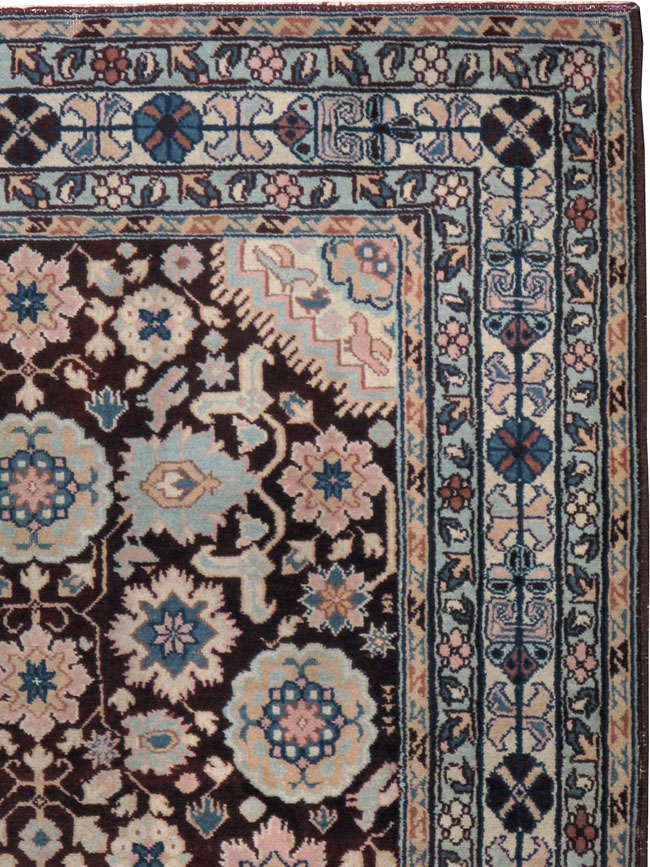 Antique Indian Agra Rug, No.8745 - Gss