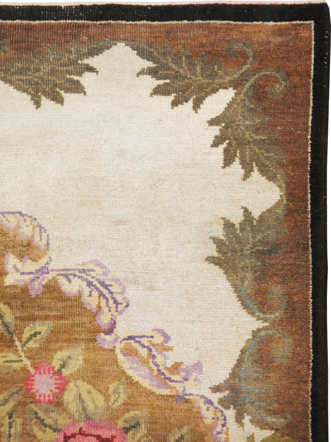 Vintage European Continental Carpet, No.8774 - Gss