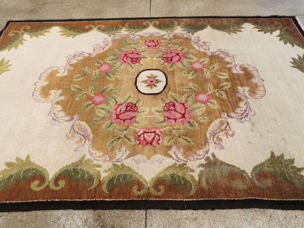 Vintage European Continental Carpet, No.8774 - Gss