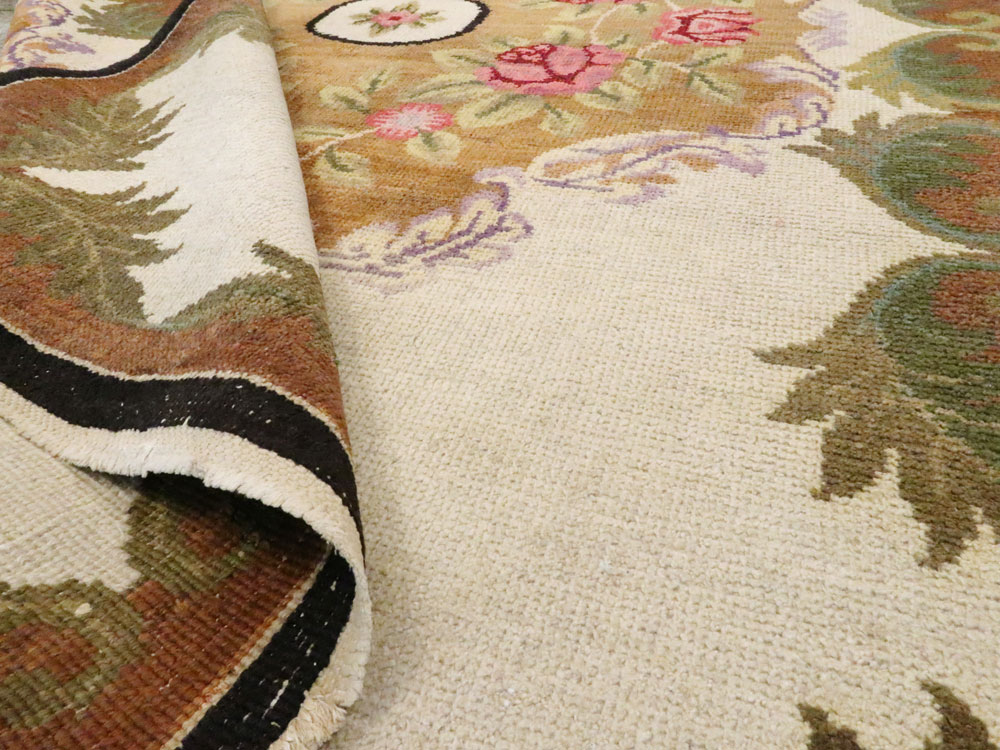 Vintage European Continental Carpet, No.8774 - Gss