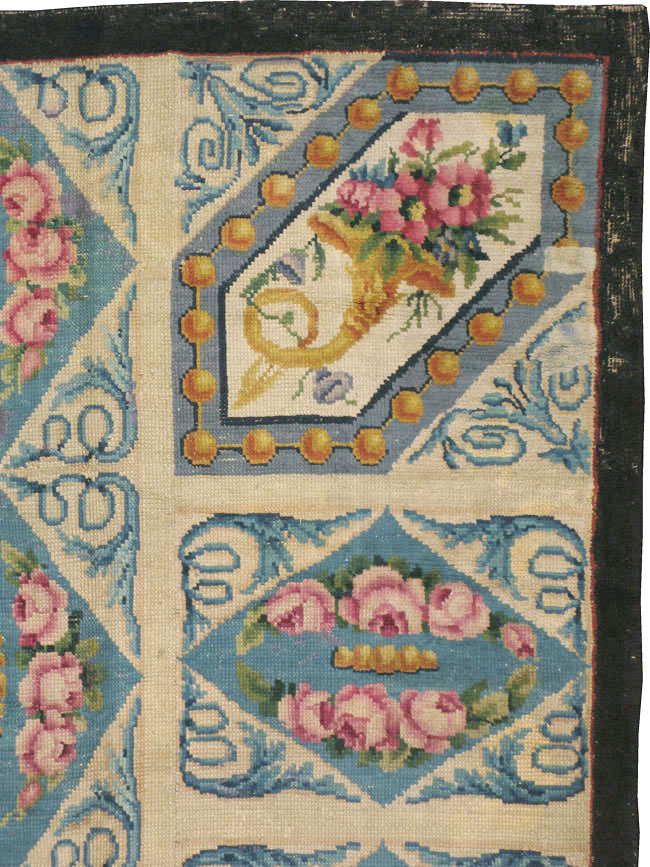 Antique European Savonnerie Carpet, No.8787 - Gss