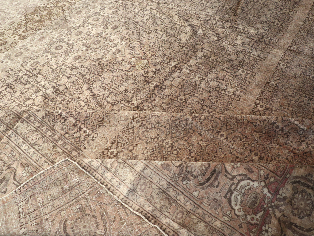 Antique Persian Tabriz Carpet, No.8864 - Gss