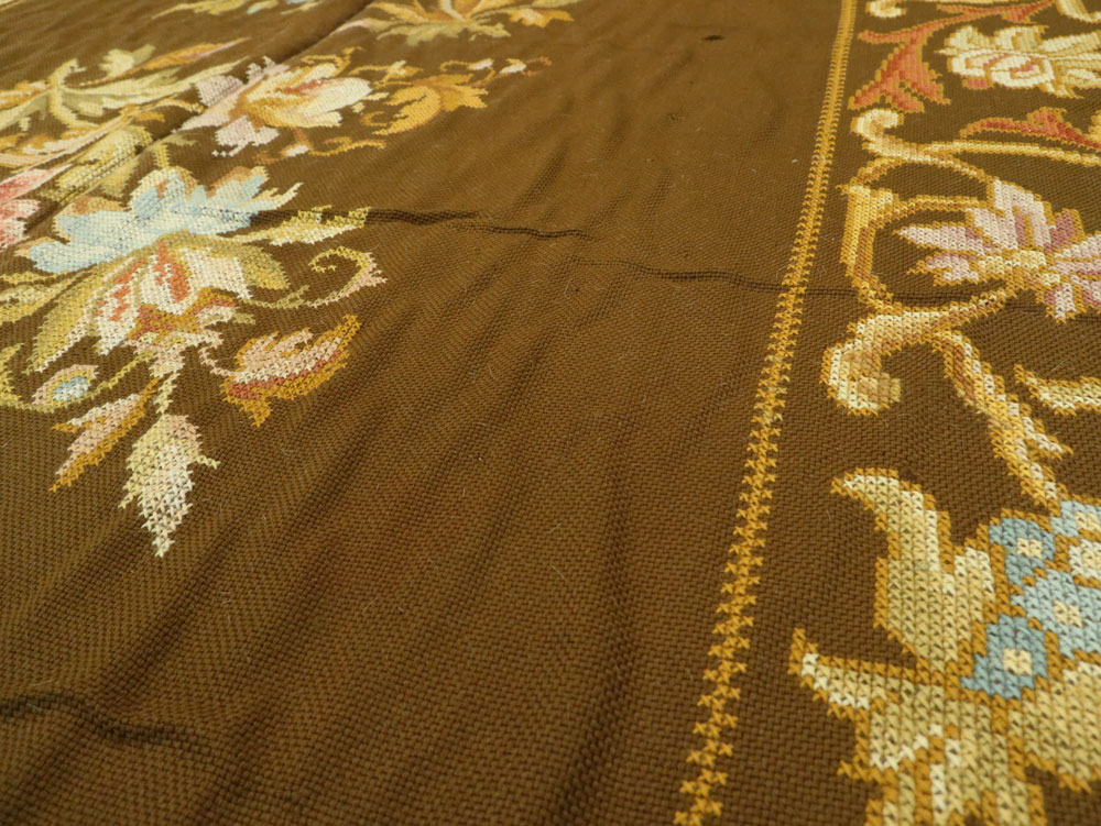 Vintage Ukrainian Needlepoint Accent Rug, No.8879 - Gss