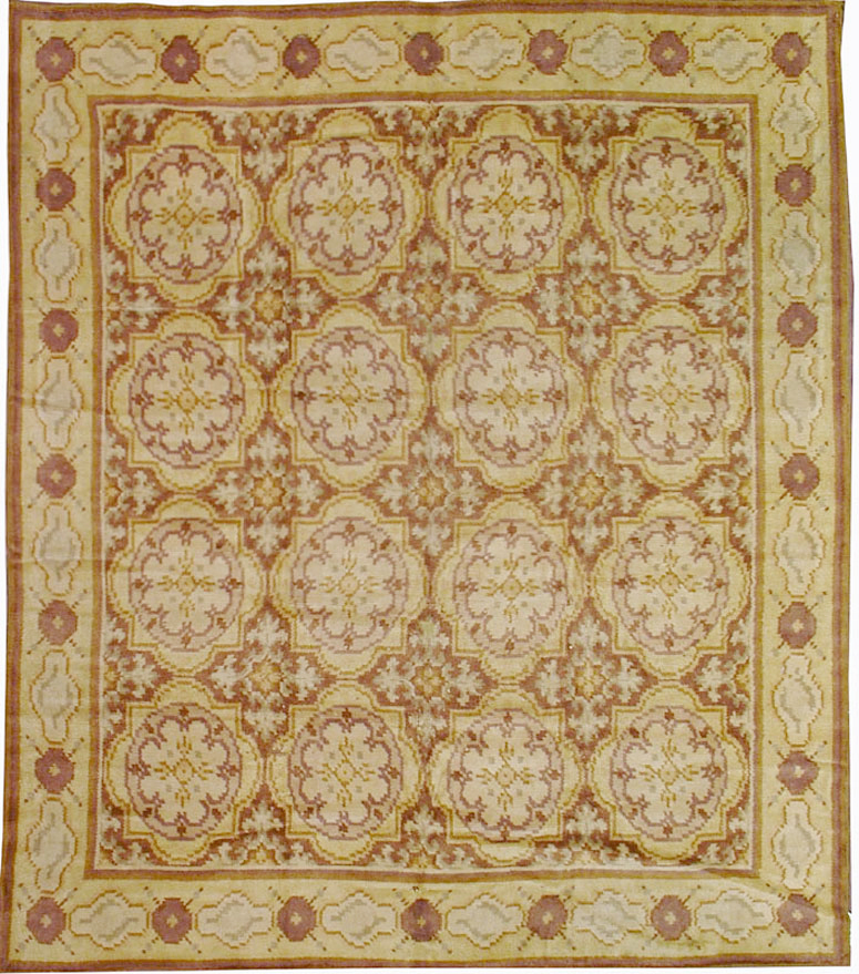Antique European Savonnerie Carpet, No.8884 - Gss