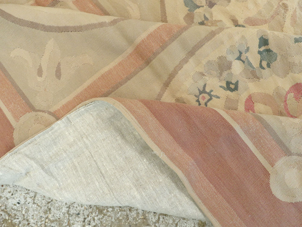 Modern Spanish Aubusson Small Room Size Carpet, No.8885 - Gss