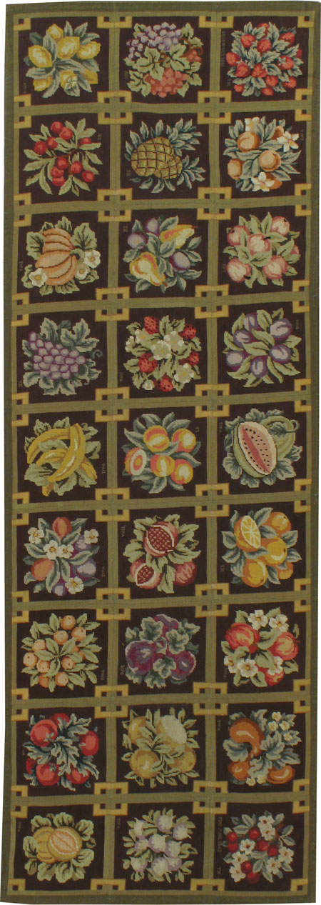 Vintage English Needlepoint Carpet, No.8899 - Gss