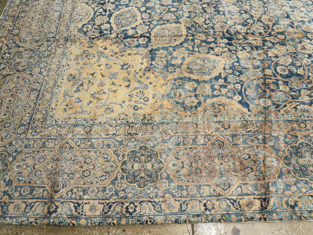 Antique Persian Lavar Kerman Carpet, No.8937 - Gss