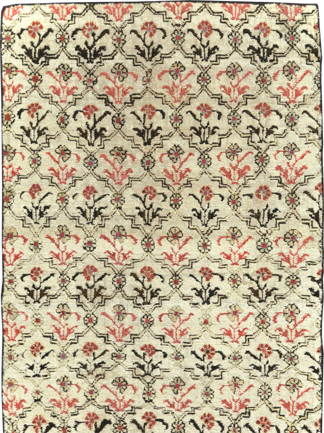 Vintage Indian Agra Runner, No.9028 - Gss