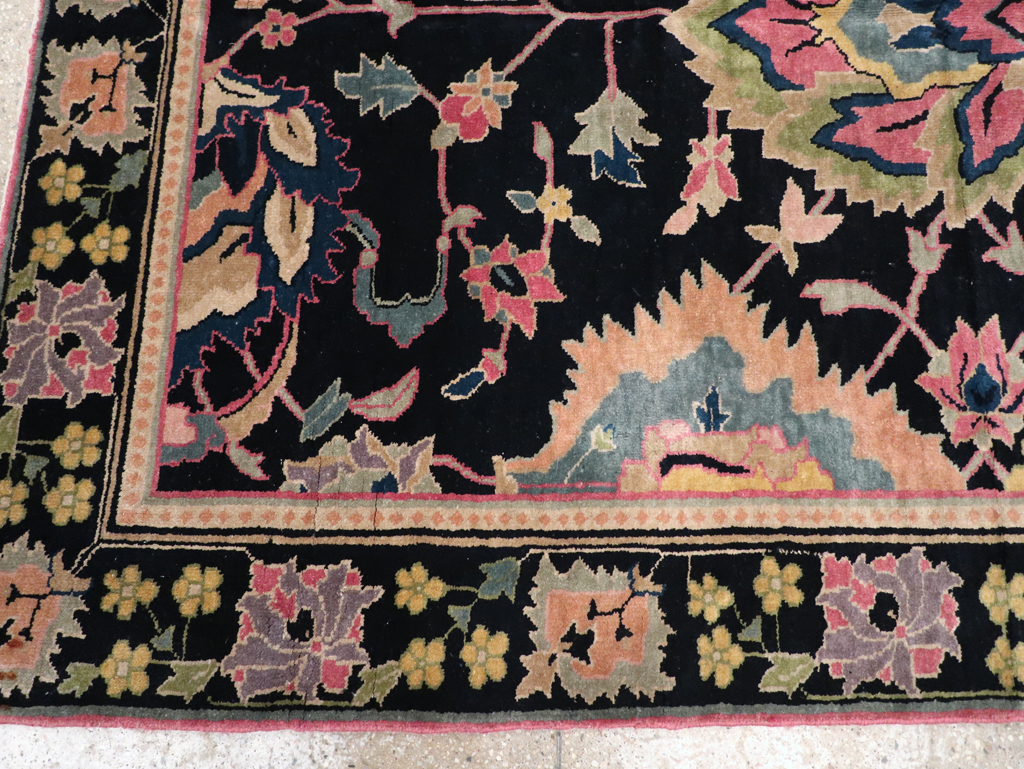Vintage Indian Lahore Accent Rug, No.9049 - Gss