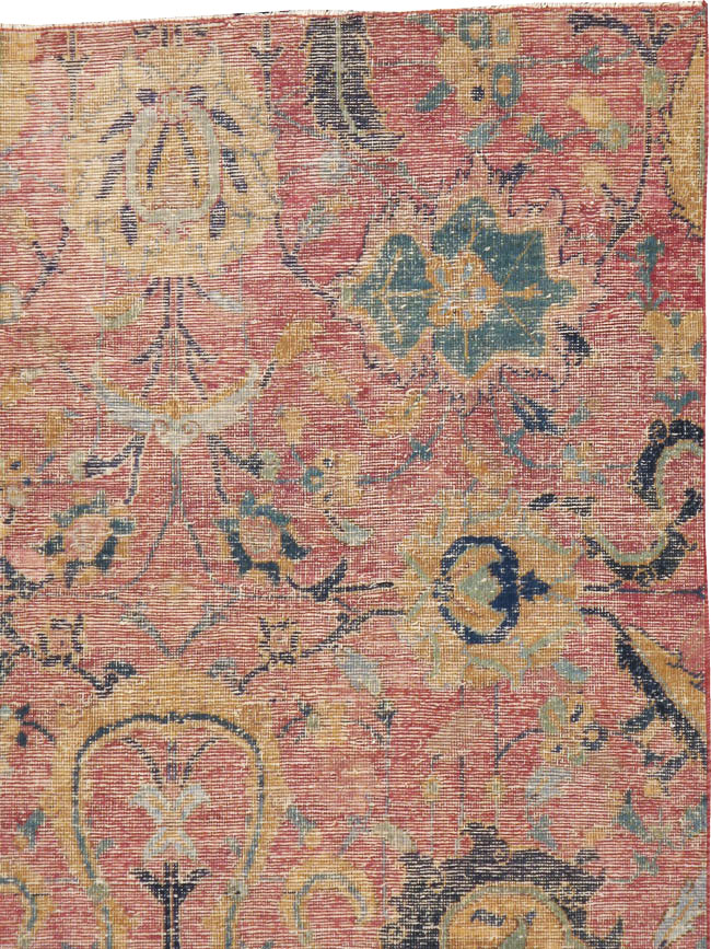 Antique Persian Isfahan Rug, No.9112 - Gss