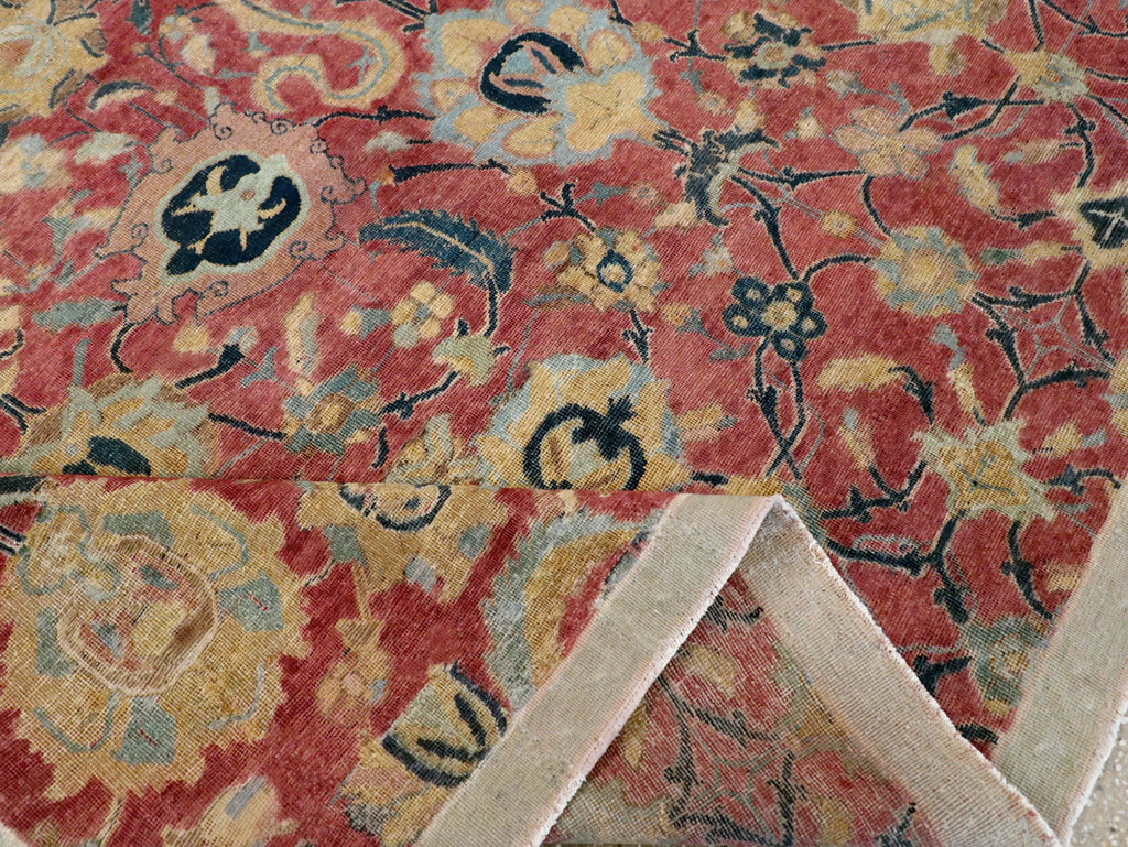 Antique Persian Isfahan Rug, No.9112 - Gss