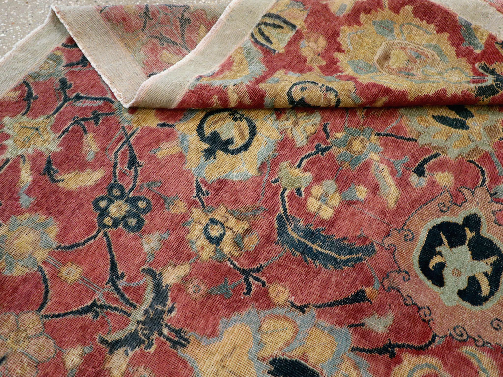 Antique Persian Isfahan Rug, No.9112 - Gss