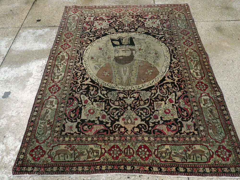 Antique Persian Isfahan Pictorial Carpet, No.9223 - Gss