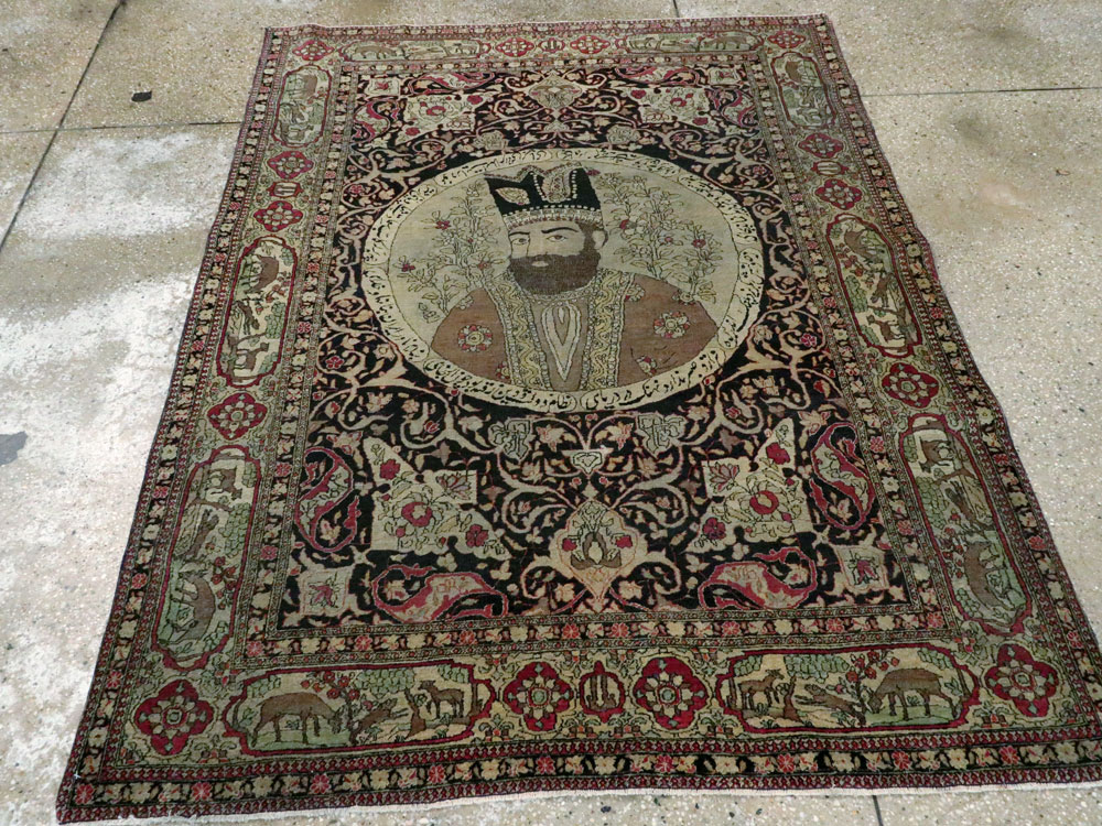 Antique Persian Isfahan Pictorial Carpet, No.9223 - Gss