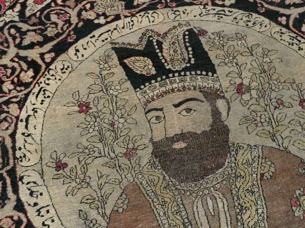 Antique Persian Isfahan Pictorial Carpet, No.9223 - Gss