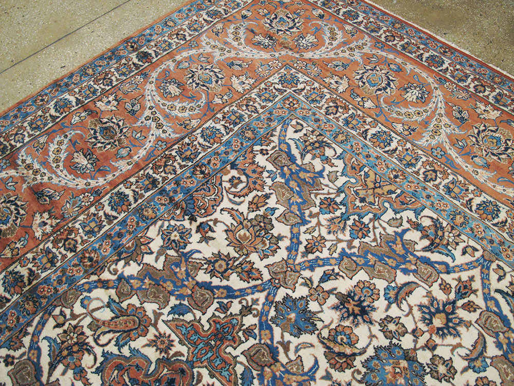 Vintage Persian Isfahan Carpet, No.9238 - Gss