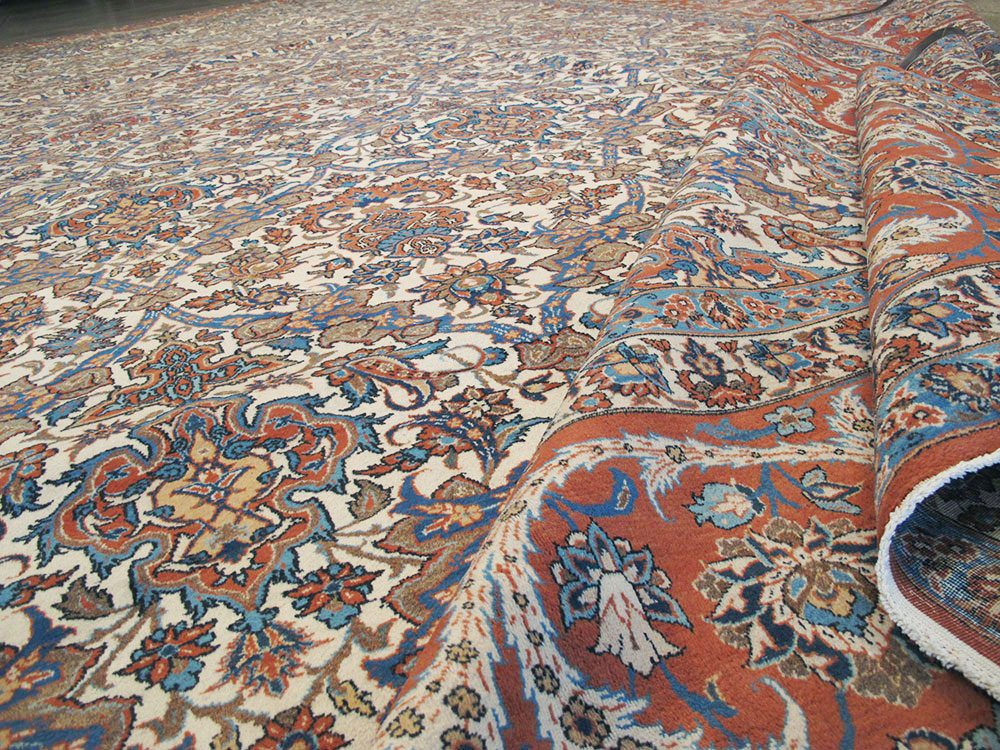 Vintage Persian Isfahan Carpet, No.9238 - Gss