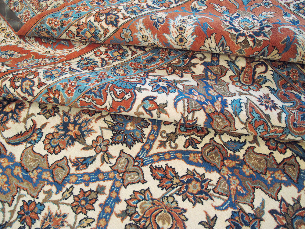 Vintage Persian Isfahan Carpet, No.9238 - Gss