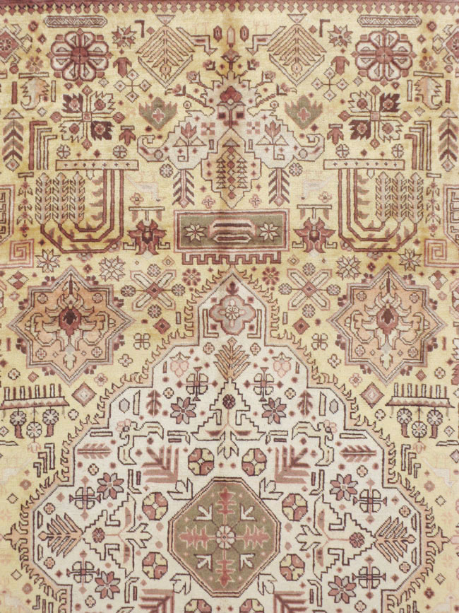 Vintage Persian Tabriz Carpet, No.9259 - Gss