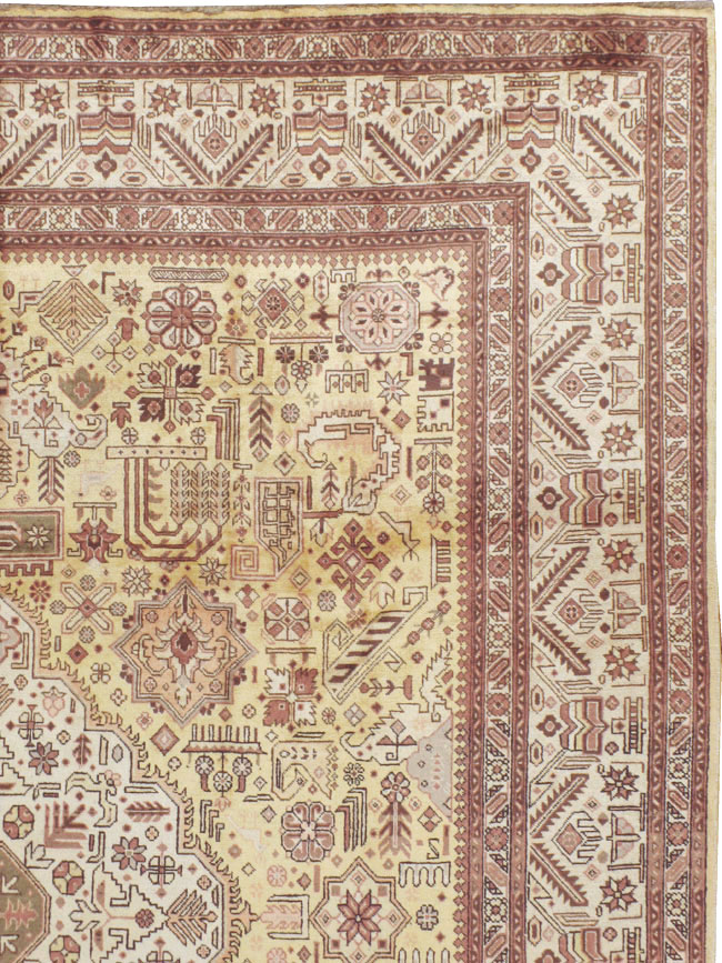 Vintage Persian Tabriz Carpet, No.9259 - Gss