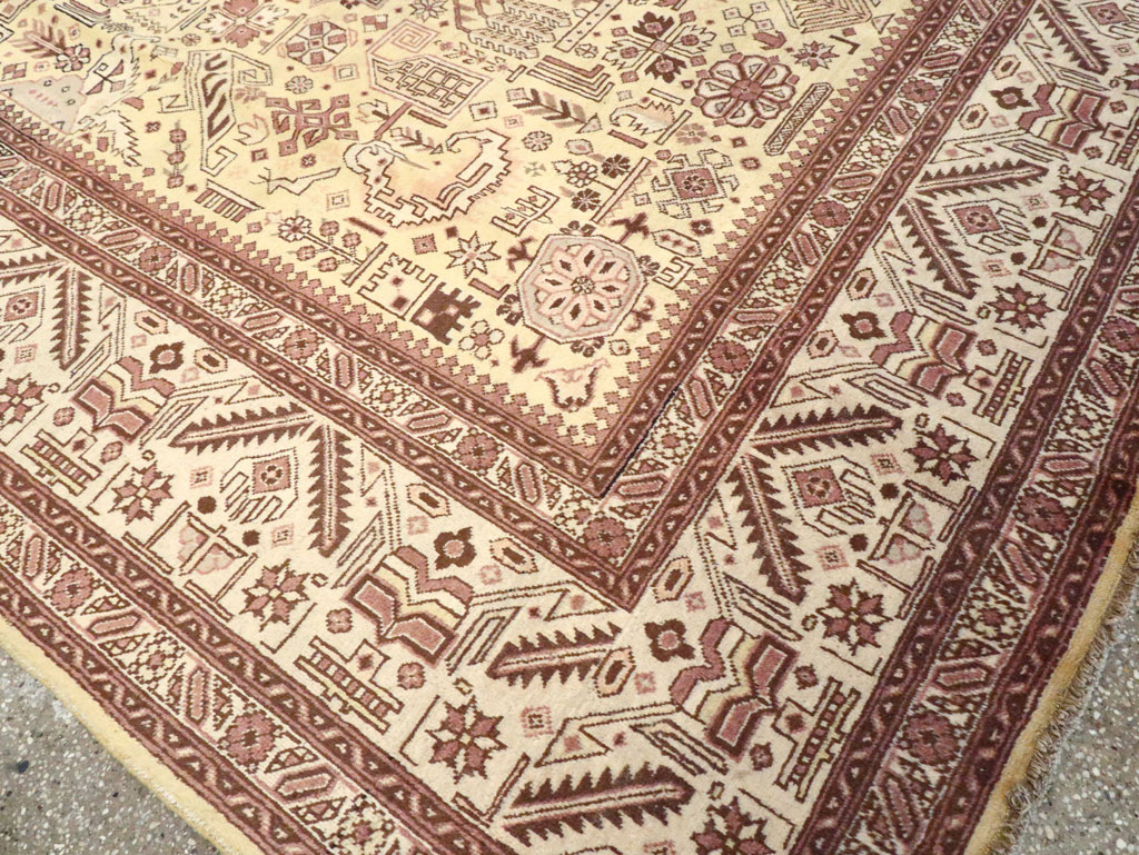 Vintage Persian Tabriz Carpet, No.9259 - Gss