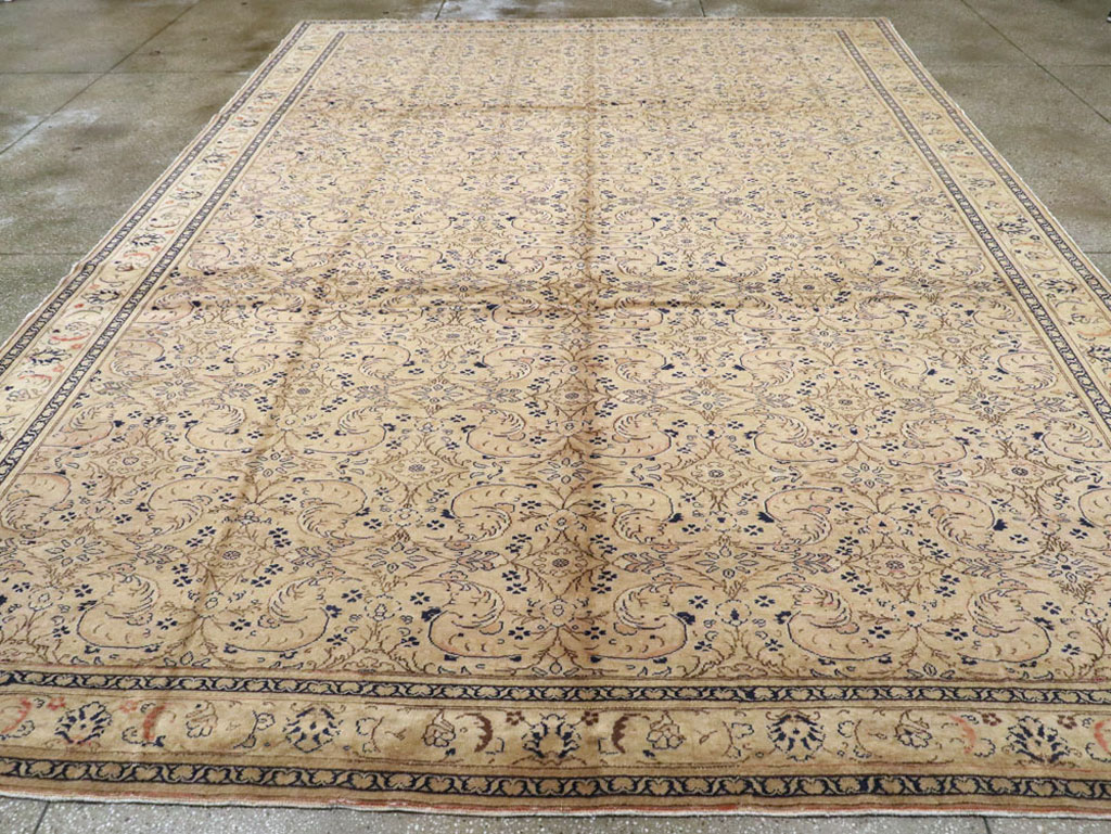 Vintage Turkish Sivas Room Size Carpet, No.9367 - Gss