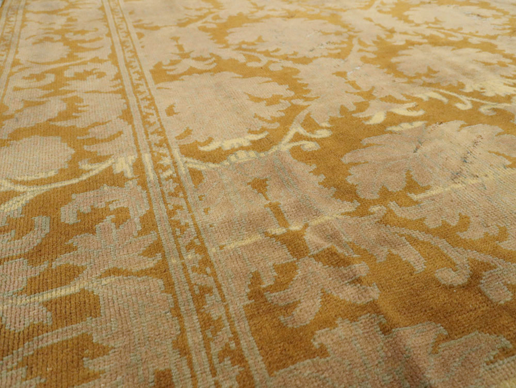 A Lahore Carpet, No.9378 - Gss
