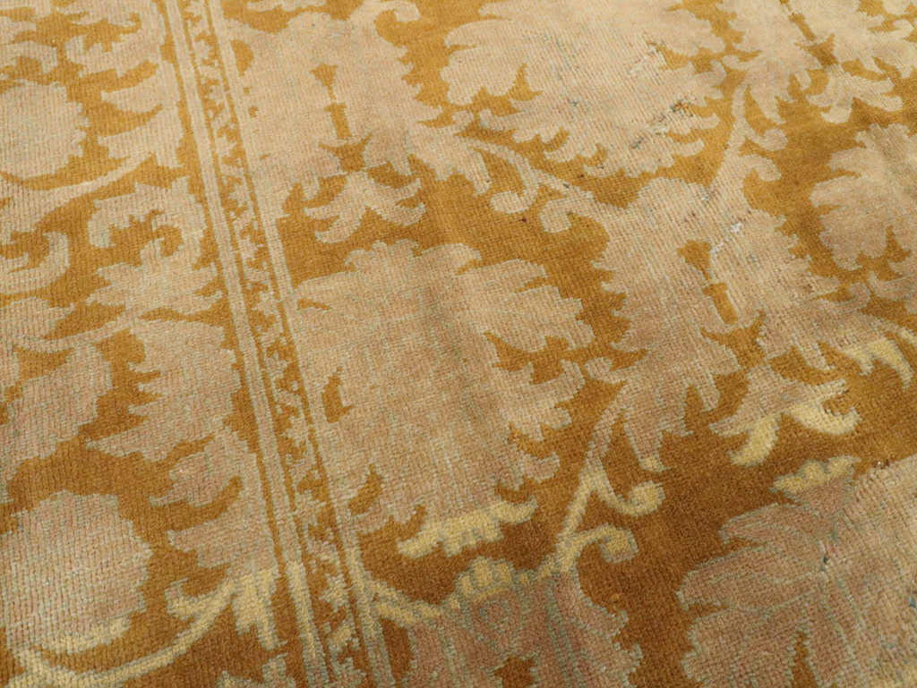 A Lahore Carpet, No.9378 - Gss