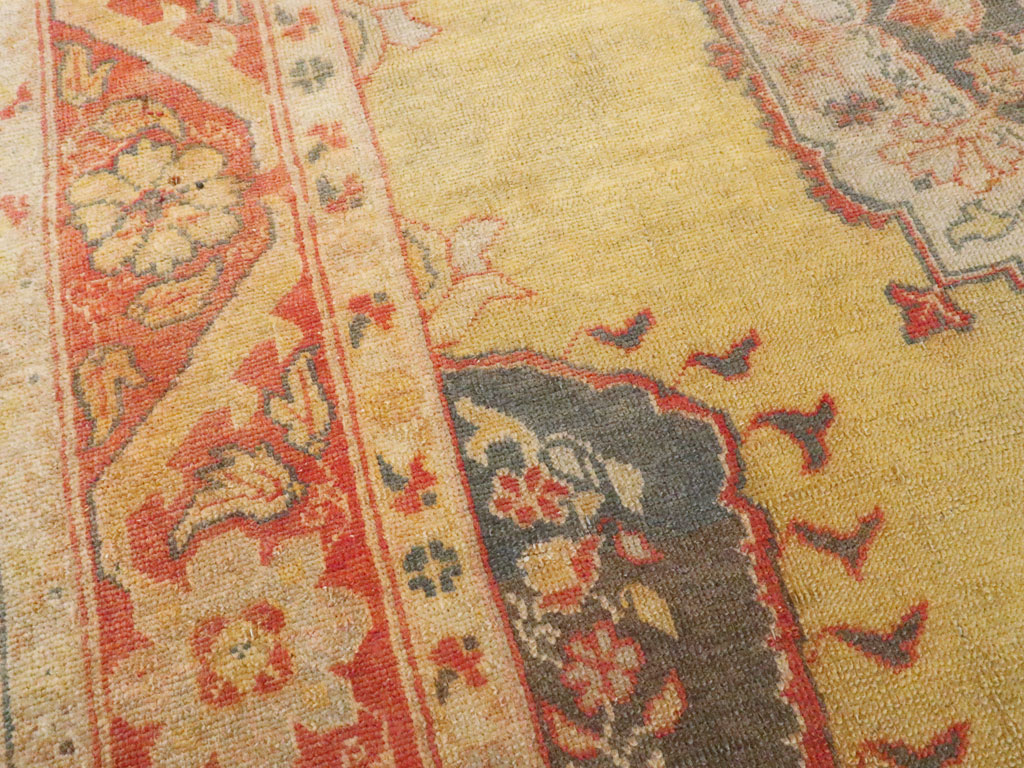 An Oushak Carpet, No.9395 - Gss