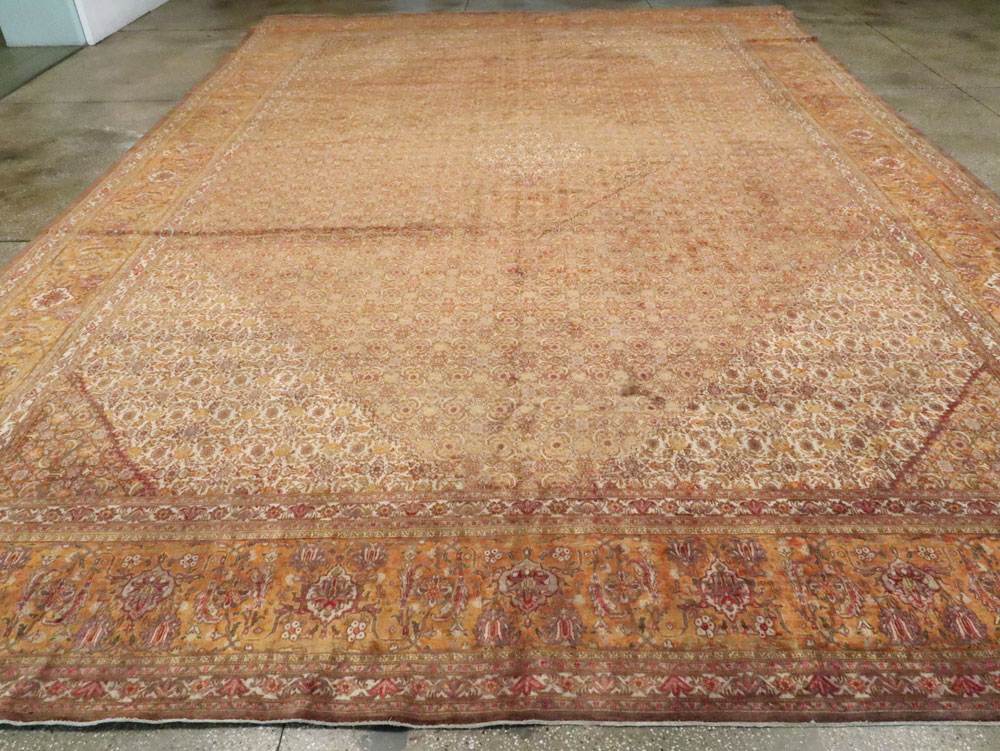 Vintage Persian Tabriz Carpet, No.9422 - Gss